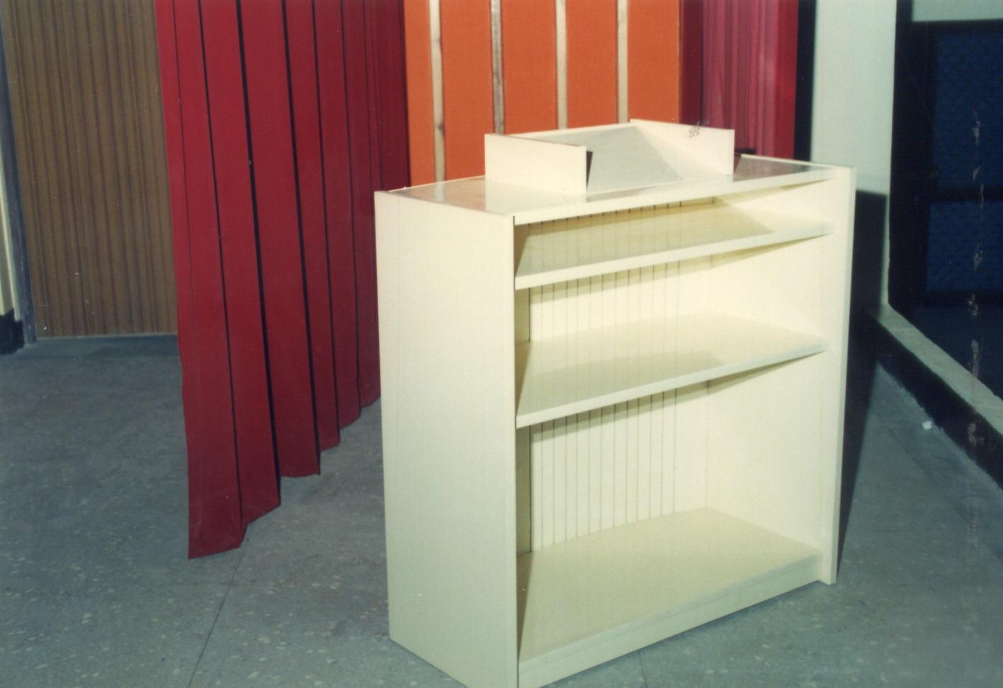 13.4塑鋼禮堂講桌