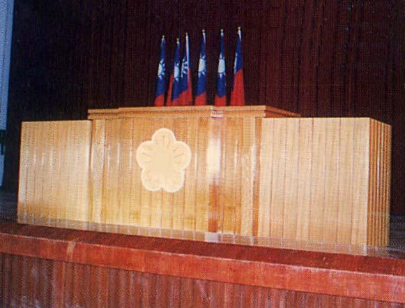 11.1 組合型禮堂講台