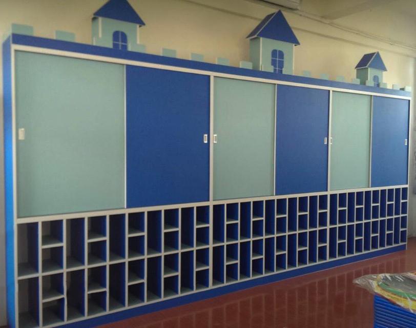 13.3 書包餐盒綜合櫃