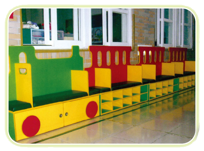 15.2 B088 火車沙發鞋櫃