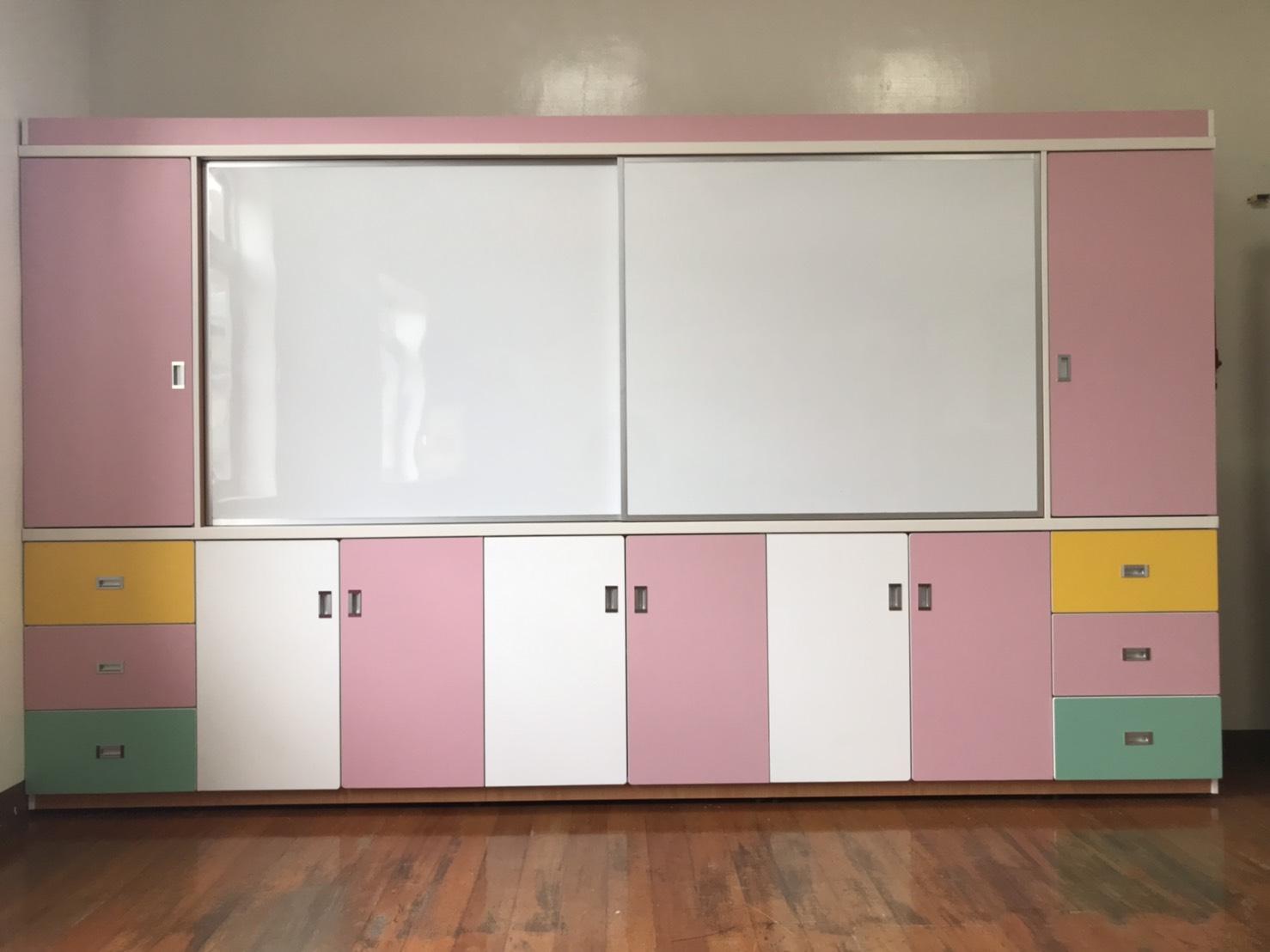 17.2 白板教具櫃