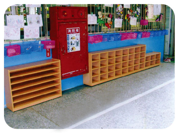 15.6 A66 32人份鞋櫃