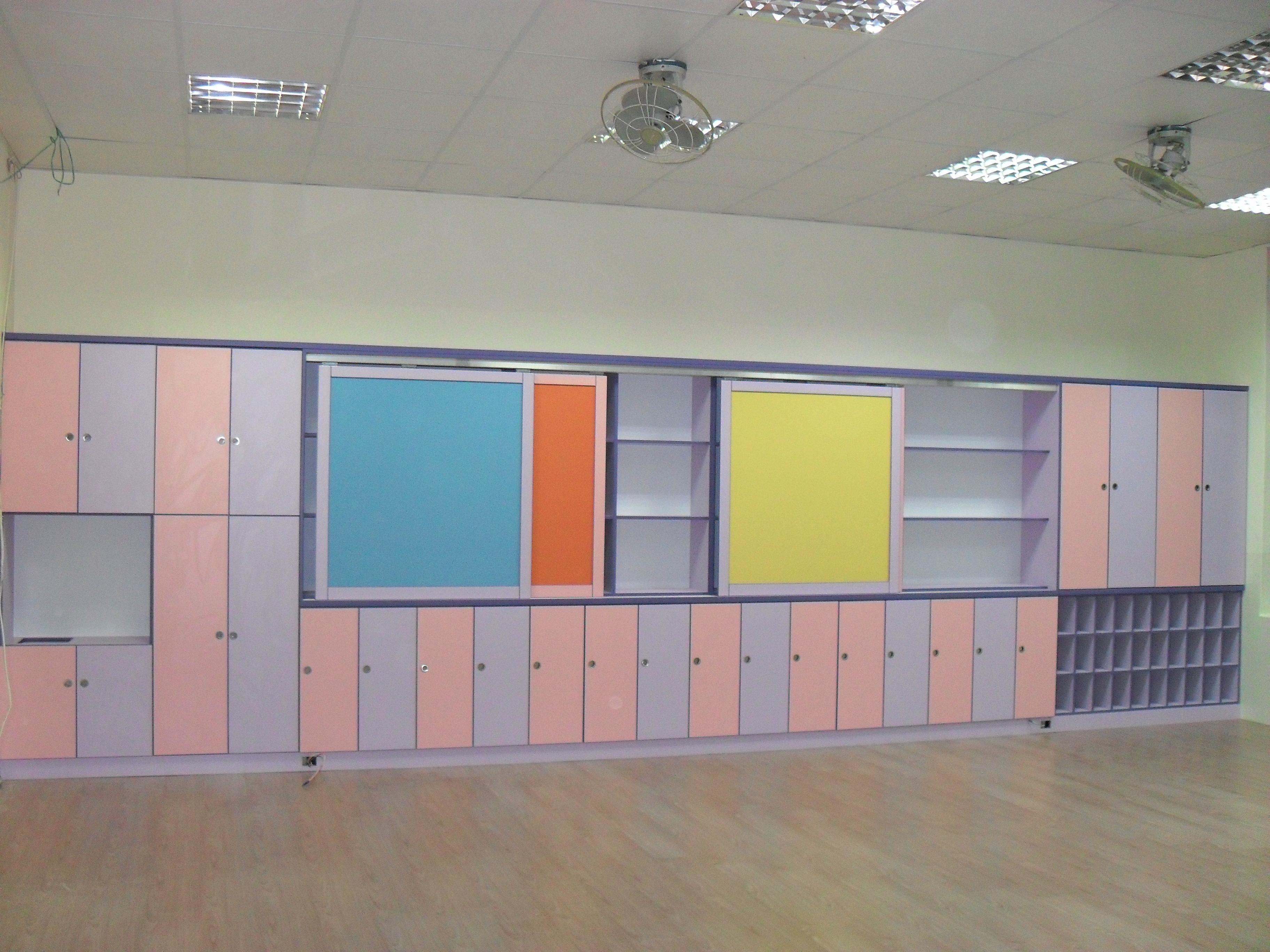 8.2 A90白板多功能教學櫃