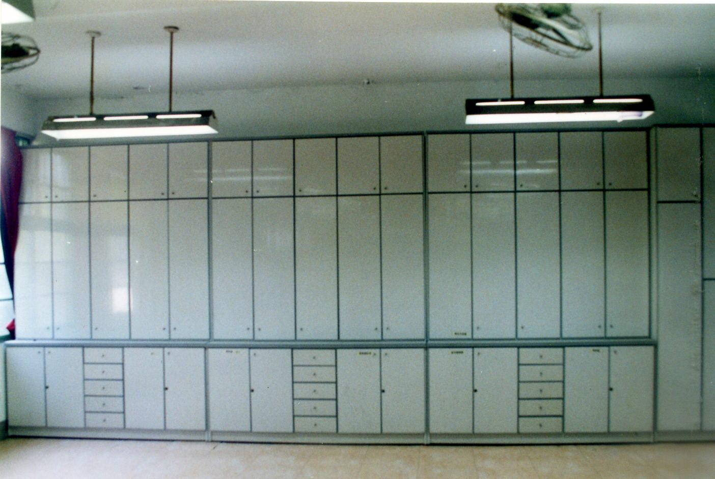 19.6  辦公資料櫃