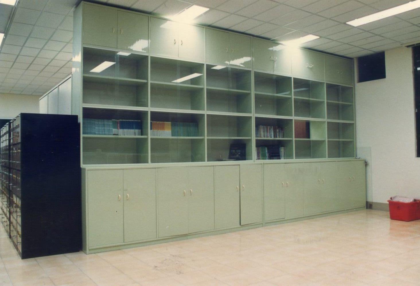 17.5 辦公資料櫃