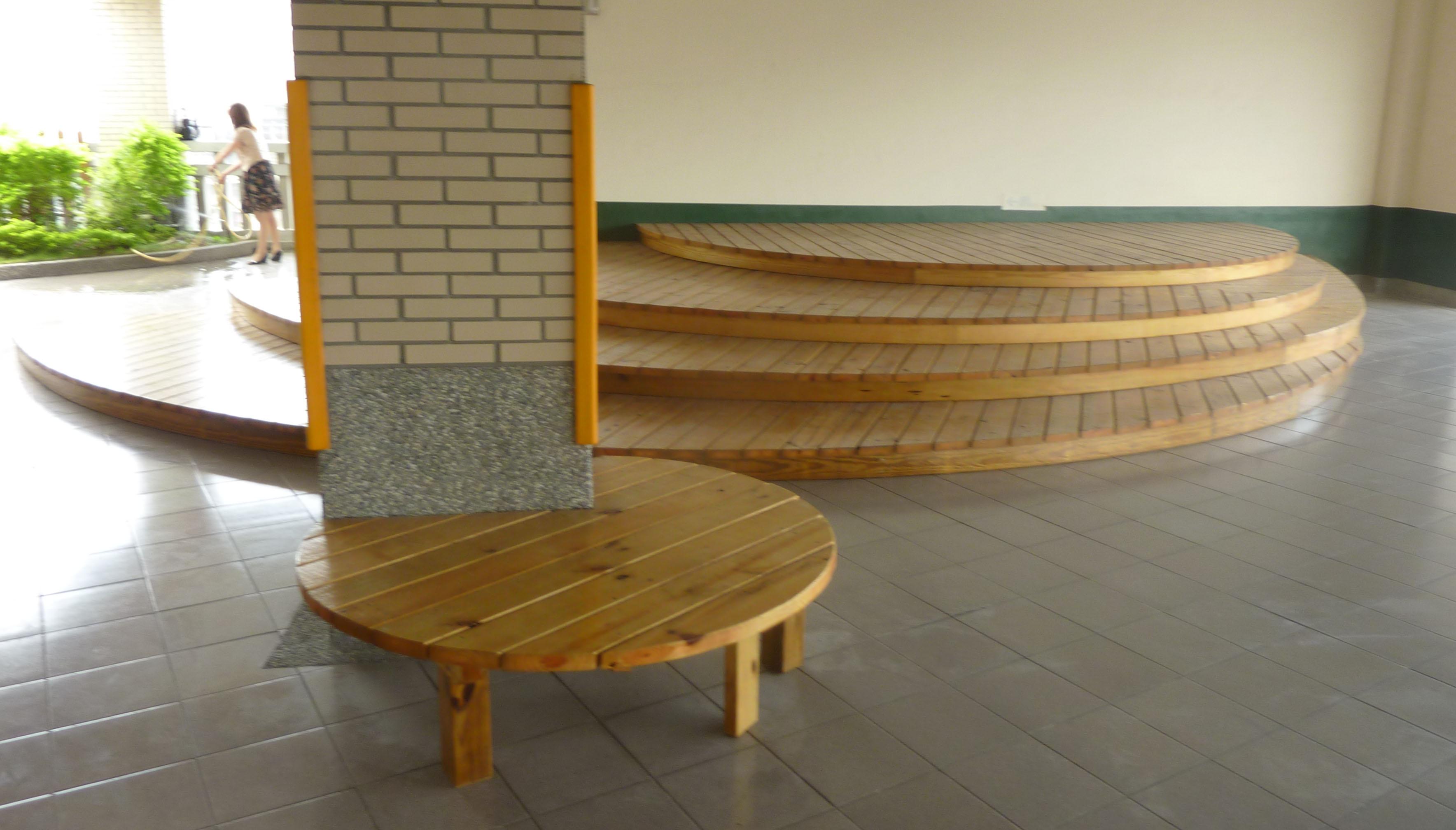 13.1 廊道原木平台