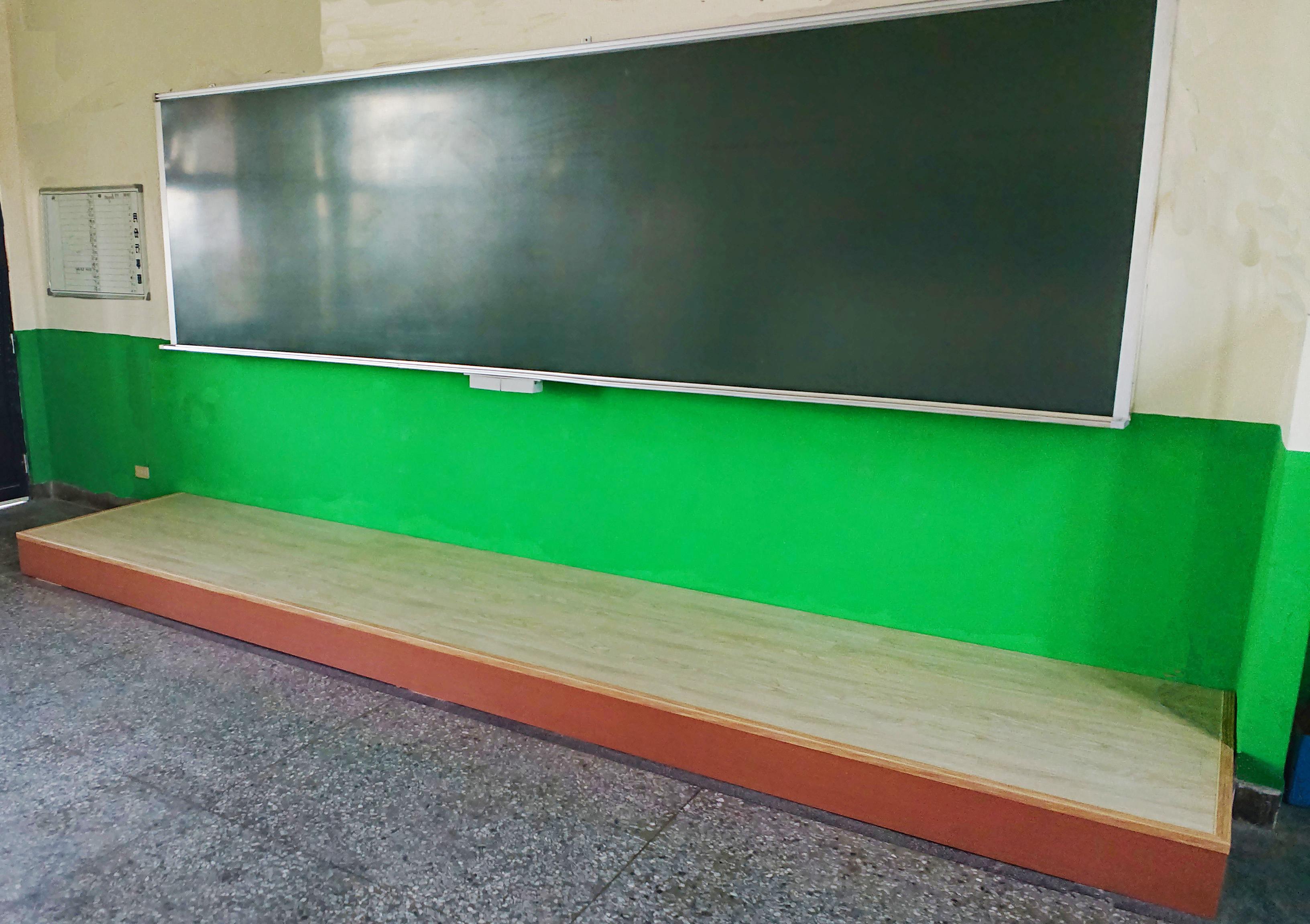 17.2 木製組合講台