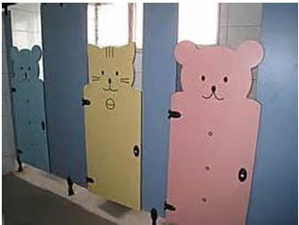 7.3 幼兒 女生馬桶 隔間導板