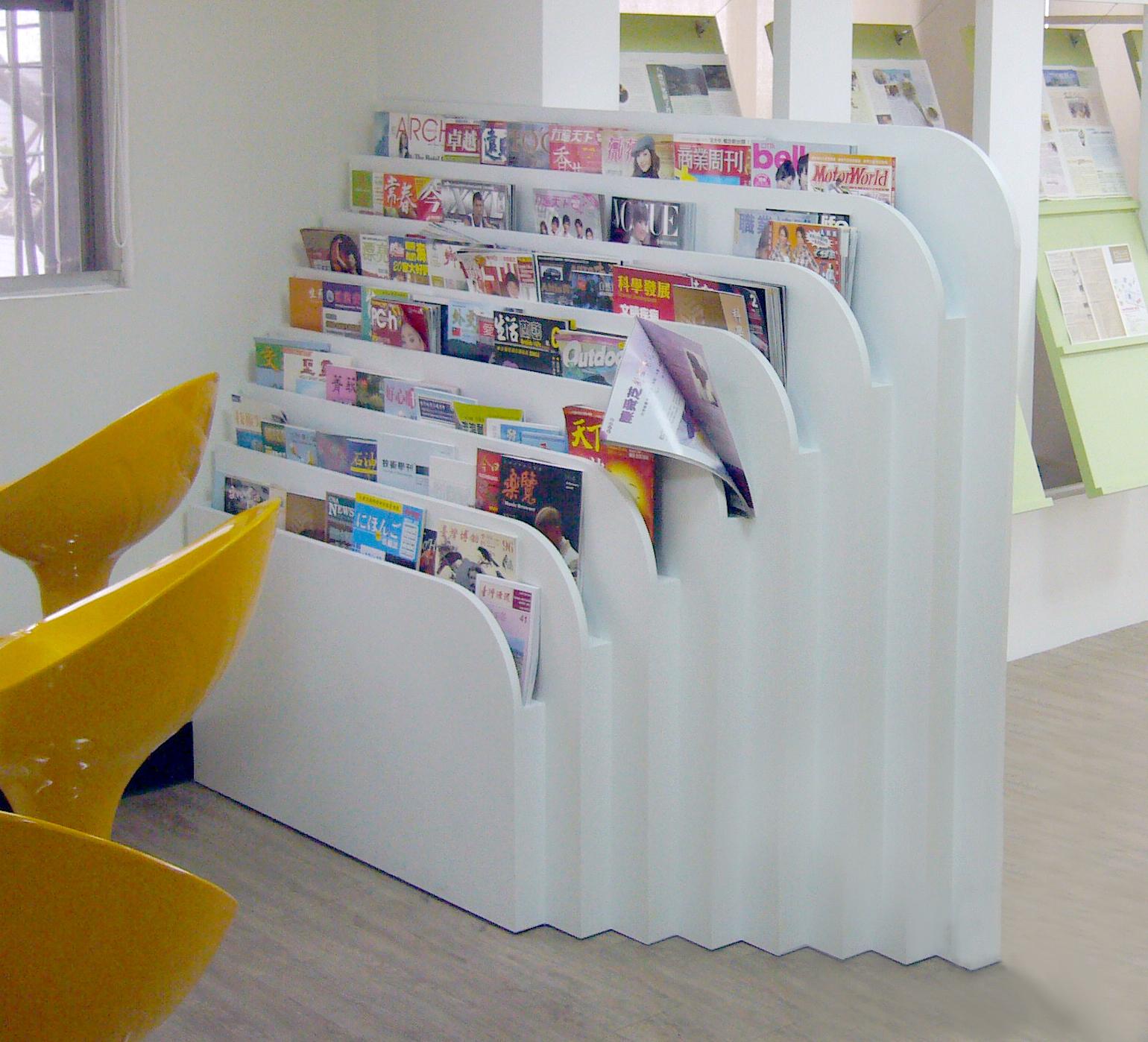 15.5 新書展示櫃(屏工)
